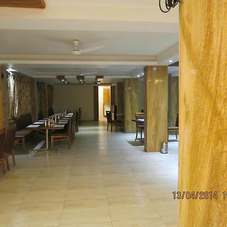 Hotel Sunny Classic Mahābaleshwar Eksteriør billede